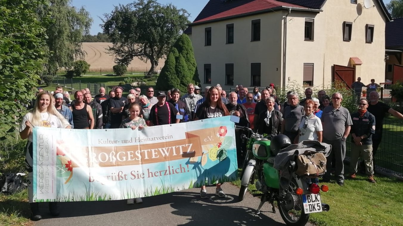 Gruppenfoto Start.jpg